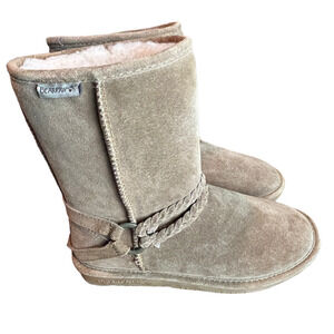 BearPaw Adele Hickory Braided Tan Suede Wool Lined Snow Boots / S-9